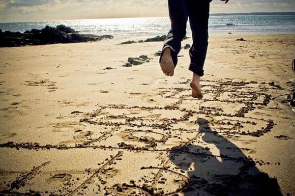 hopscotch-in-the-sand